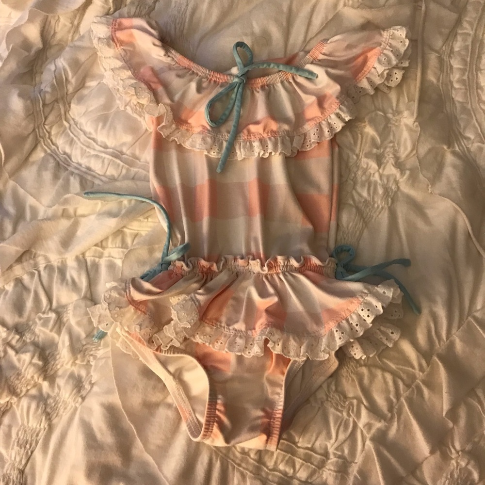 Wdw 24m pink swimsuit
